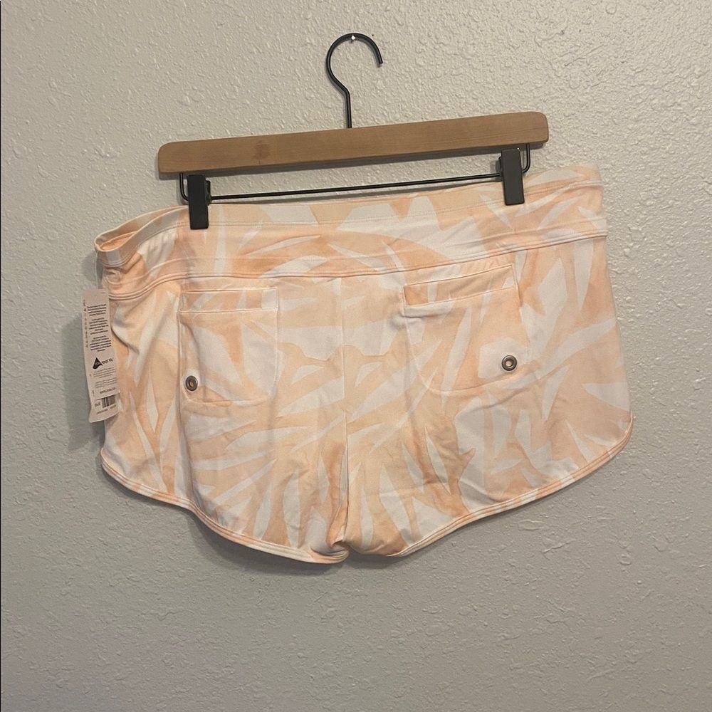 Athleta Pink & White South Beach Bikini 3-Piece Set Size 34B/C & Large NEW - Picture 6 of 16